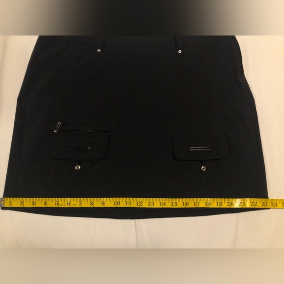 Jamie Sadock, black golf skirt with built-in shorts,front pockets,side zipper,12 - Picture 6 of 12